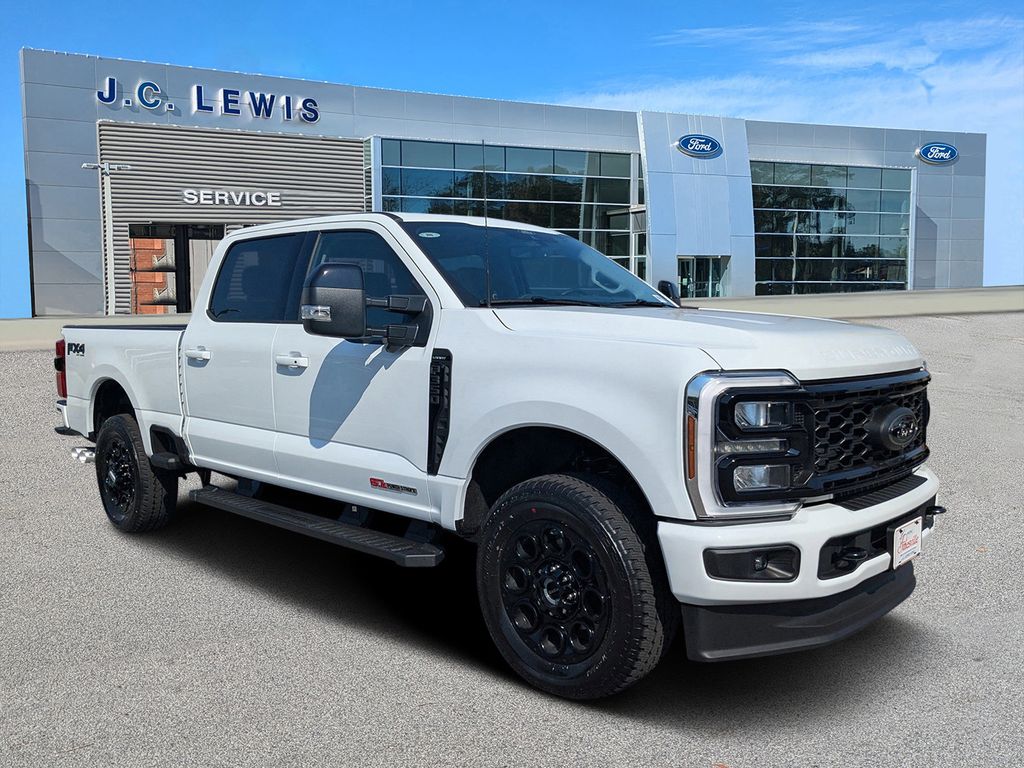2026 Ford F-350 LARIAT