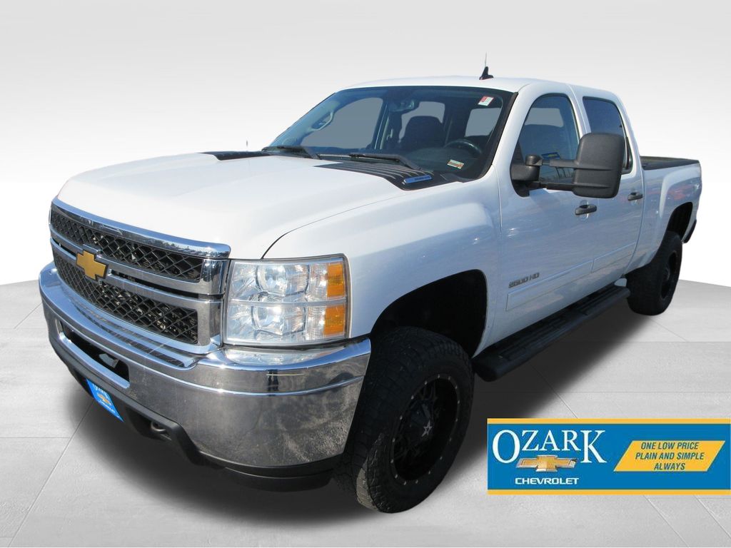 2014 Chevrolet Silverado 2500HD LT Crew Cab 4WD