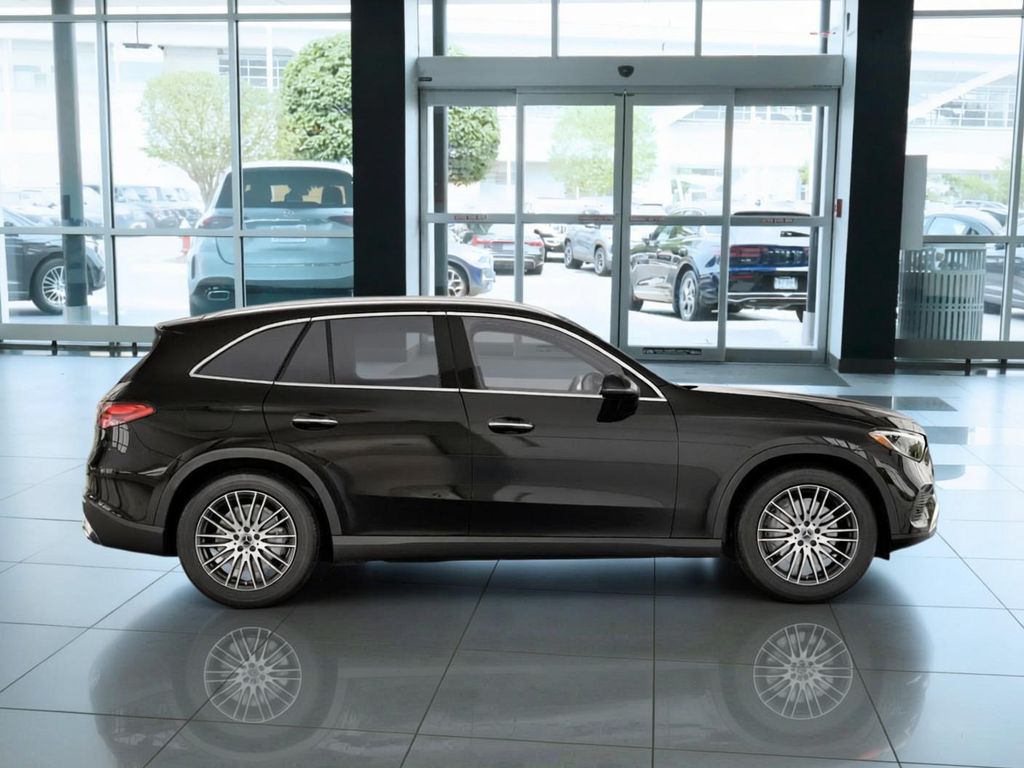 Thumbnail: 2026 Mercedes-Benz GLC - 2