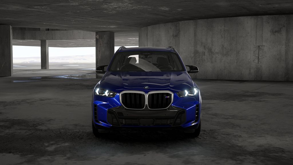 2025 BMW X5 M60i 32