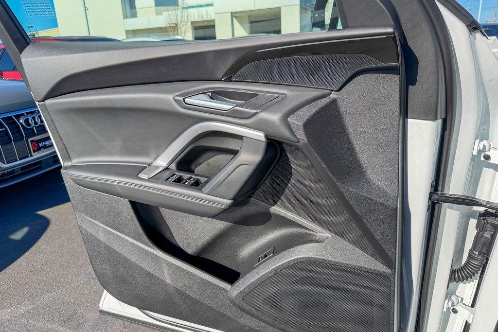 New 2025 White Audi 2.0T Premium image 13