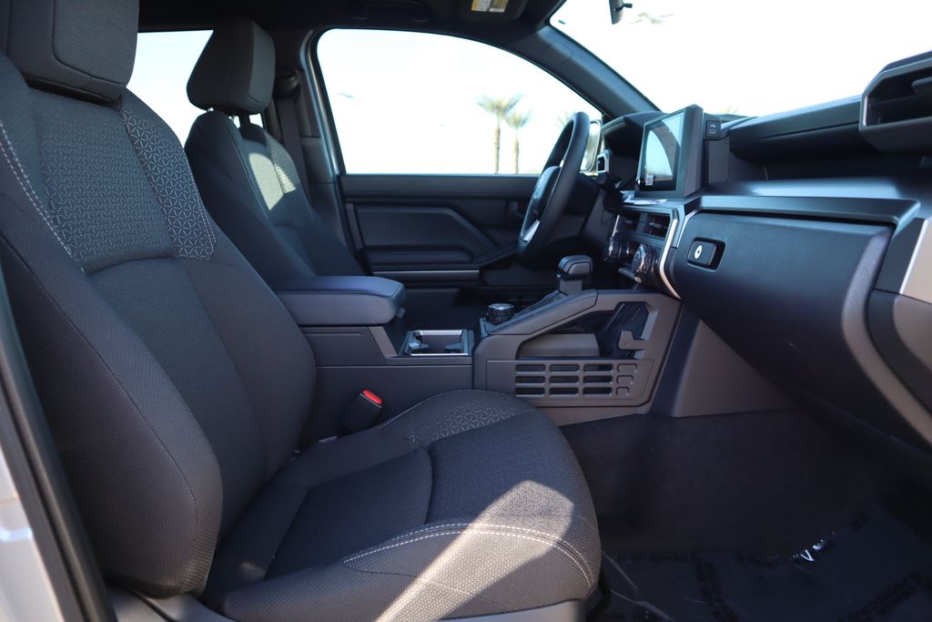 Thumbnail: 2025 Toyota 4Runner - 19