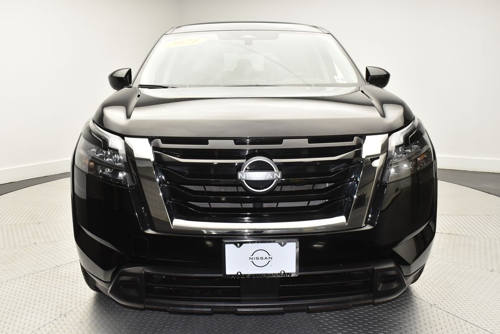 Thumbnail: 2024 Nissan Pathfinder - 2