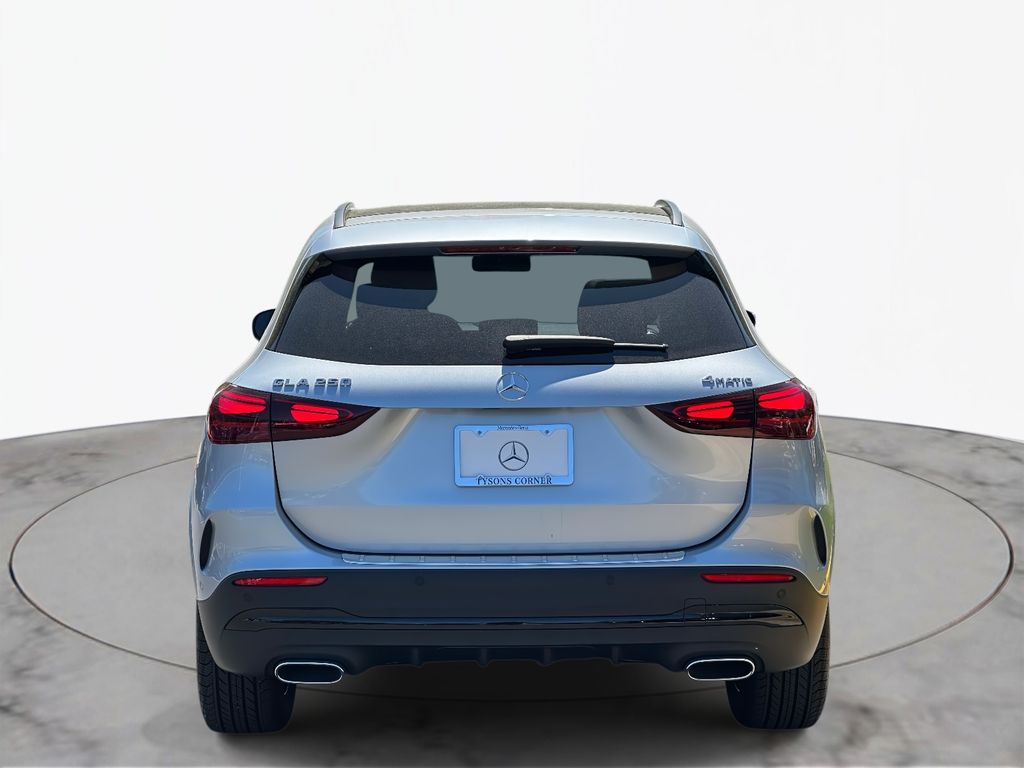 2025 Mercedes-Benz GLA 250 4MATIC 5