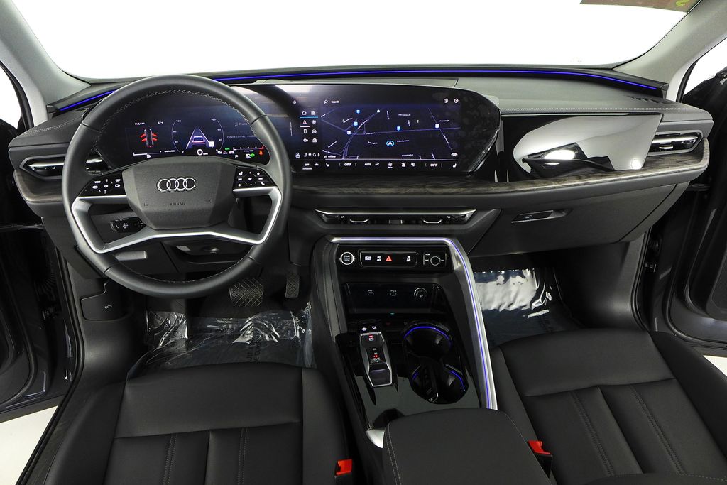 Thumbnail: 2025 Audi Q5 - 25