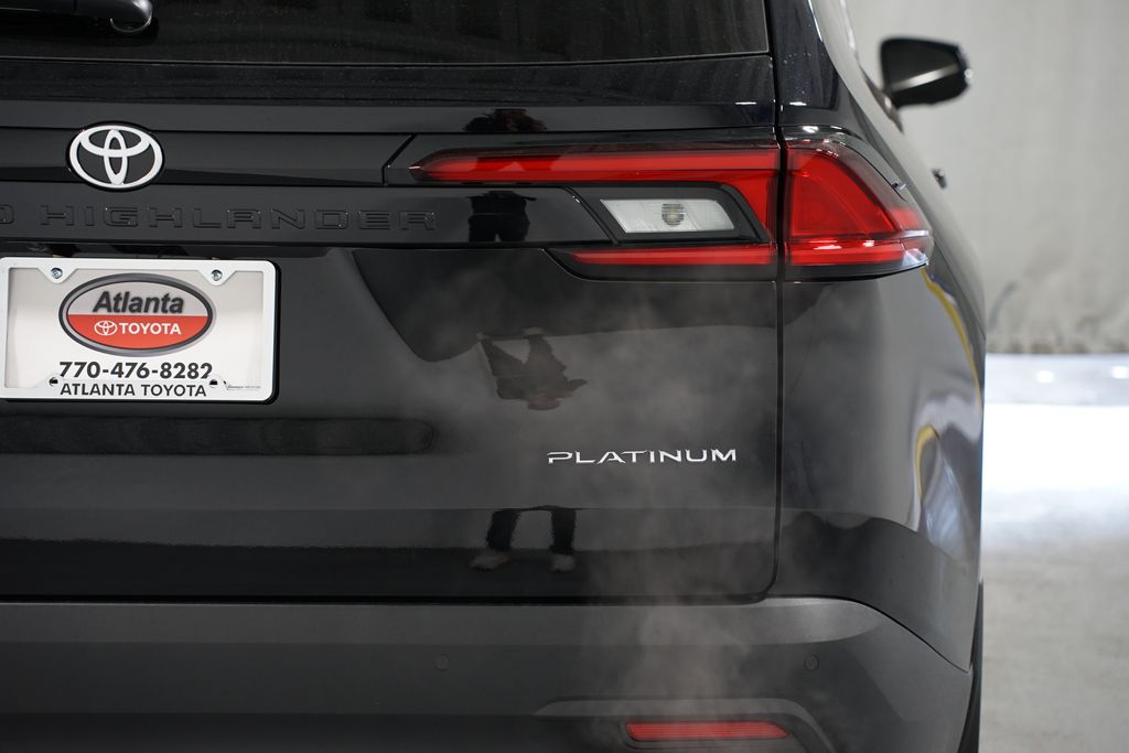 Thumbnail: 2026 Toyota Grand Highlander - 10