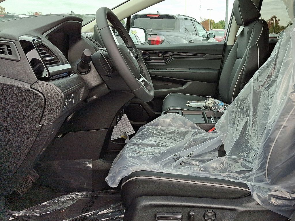 Thumbnail: 2025 Honda Odyssey - 7
