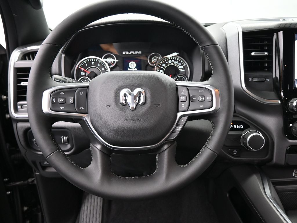 Used 2025 Diamond Black Crystal Pearlcoat Ram Big Horn/Lone Star image 16