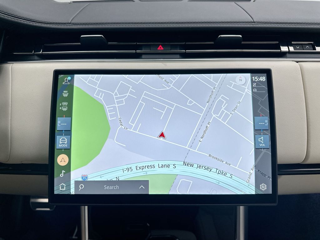 Thumbnail: 2026 Land Rover Range Rover - 28