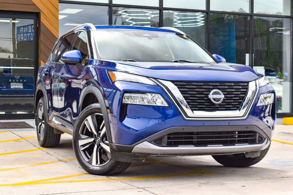 2023 Nissan Rogue SL - 7