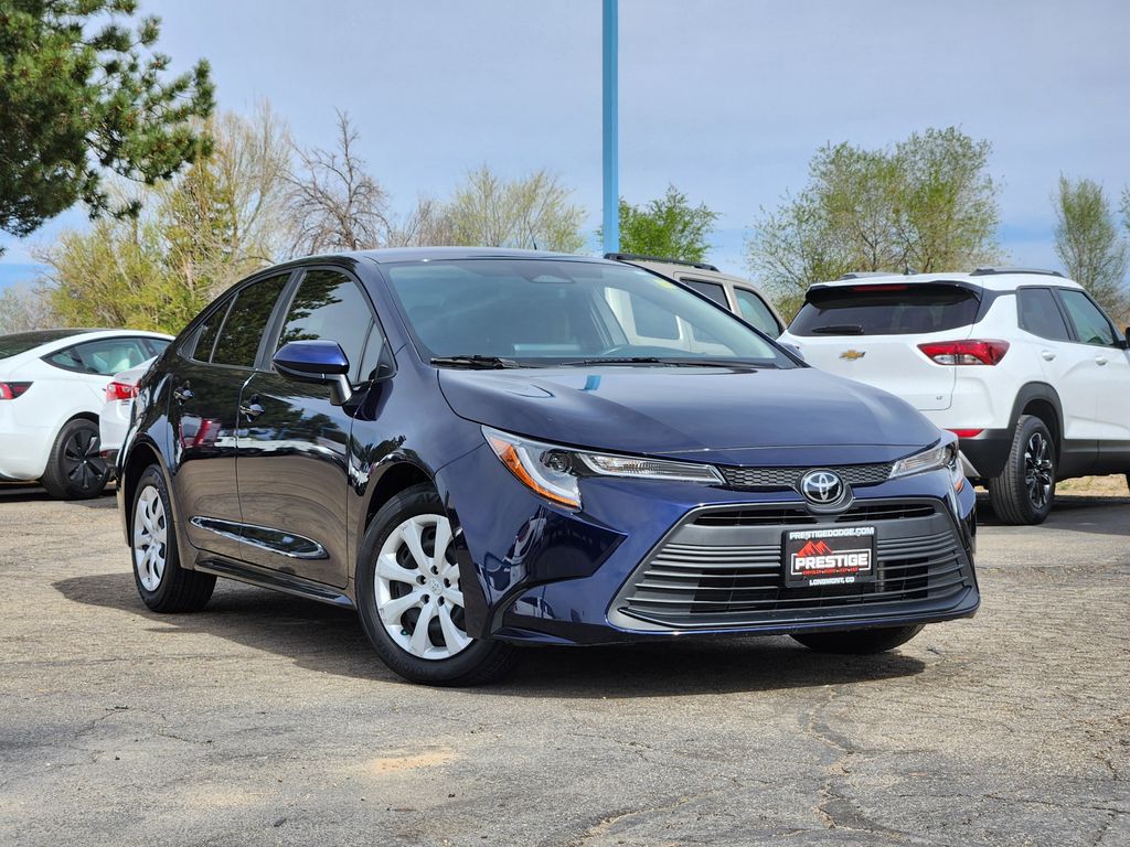 2023 Toyota Corolla LE FWD
