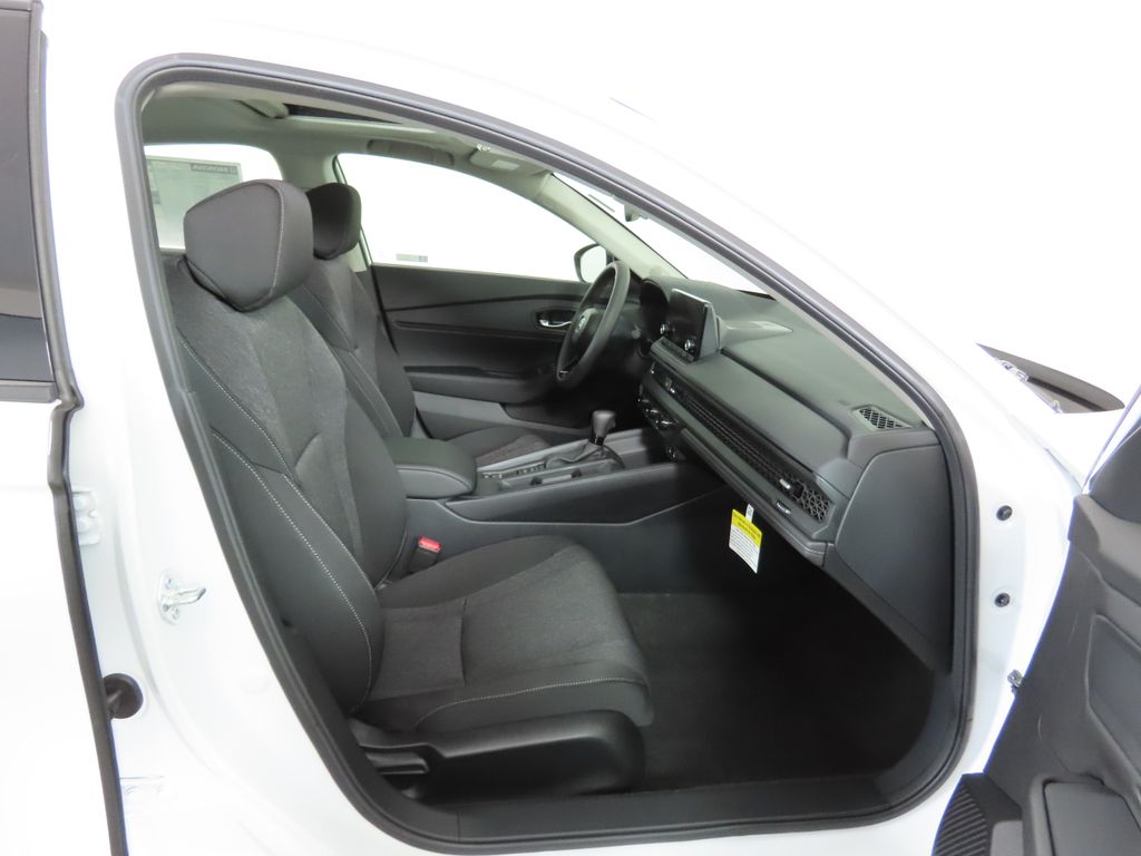 2025 Honda Accord SE 16