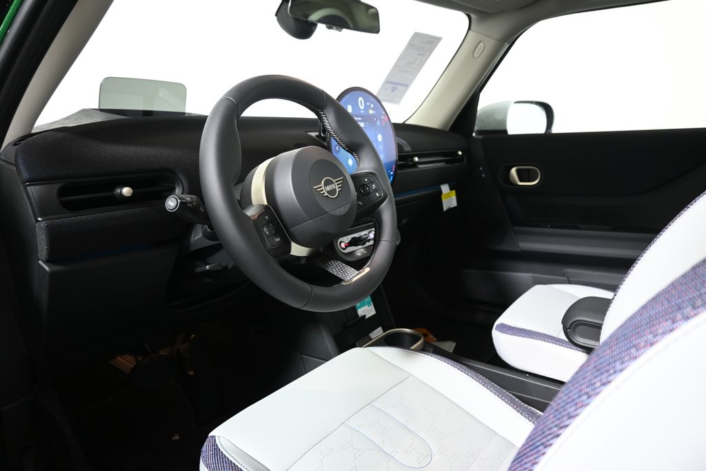 Thumbnail: 2026 MINI Cooper - 15