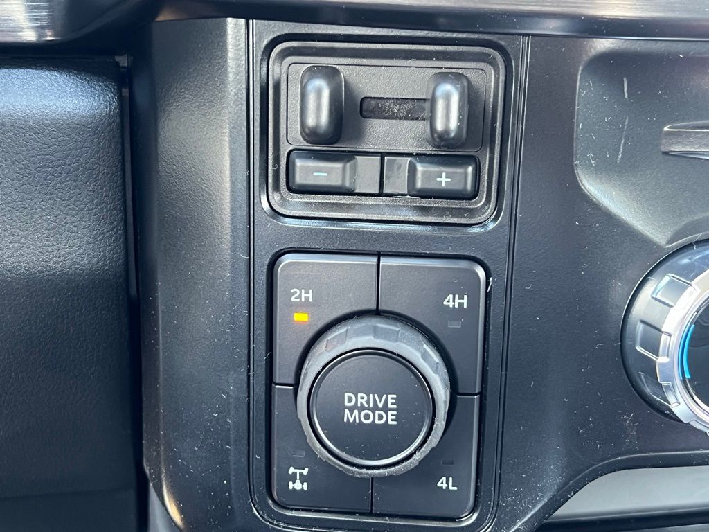 2025 Ford F-250SD Lariat Black at Walterboro Ford