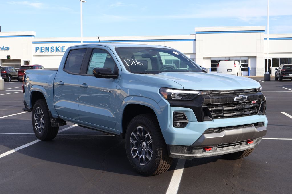 Thumbnail: 2026 Chevrolet Colorado - 10