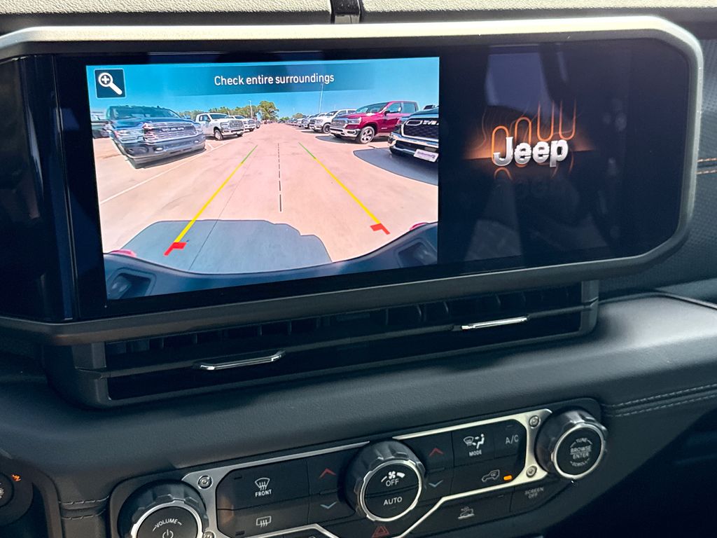 Used 2025 Jeep Gladiator Truck