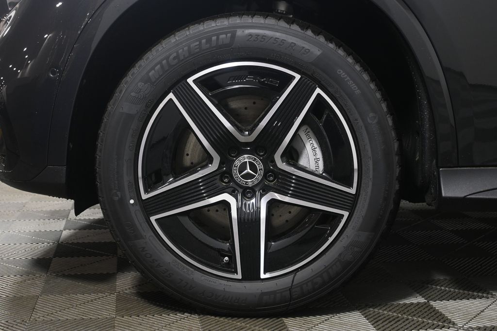 Thumbnail: 2026 Mercedes-Benz GLC - 12