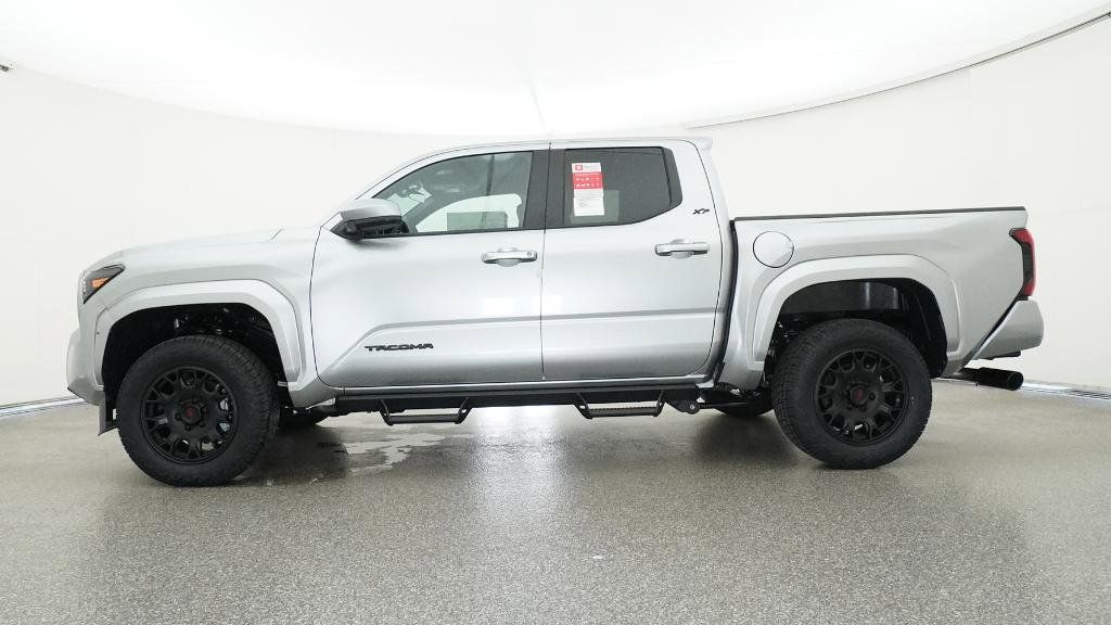 Thumbnail: 2025 Toyota Tacoma - 20