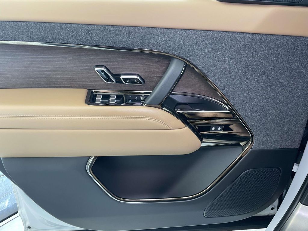 2024 Land Rover Range Rover Sport SE  at Audi Porsche Sewickley