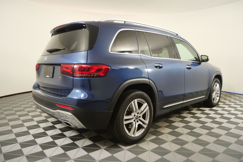 Thumbnail: 2023 Mercedes-Benz GLB - 3