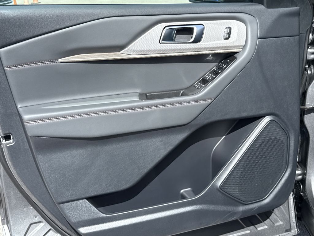 New 2026 Gray Ford Active image 18