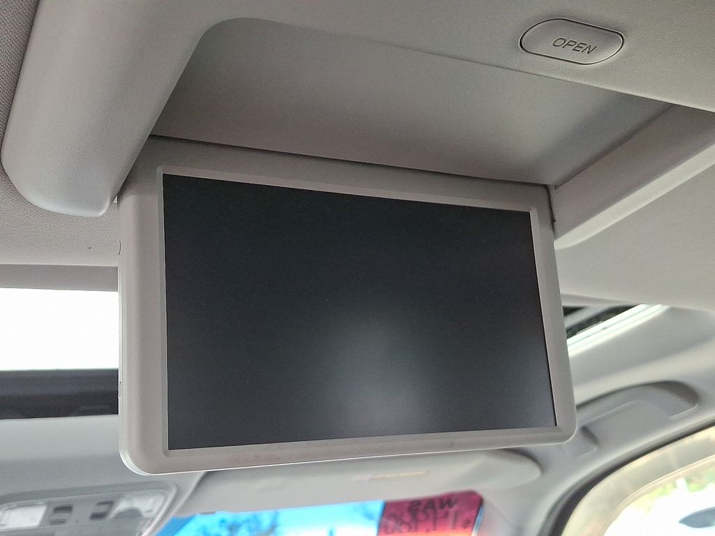 Thumbnail: 2011 Honda Pilot - 12