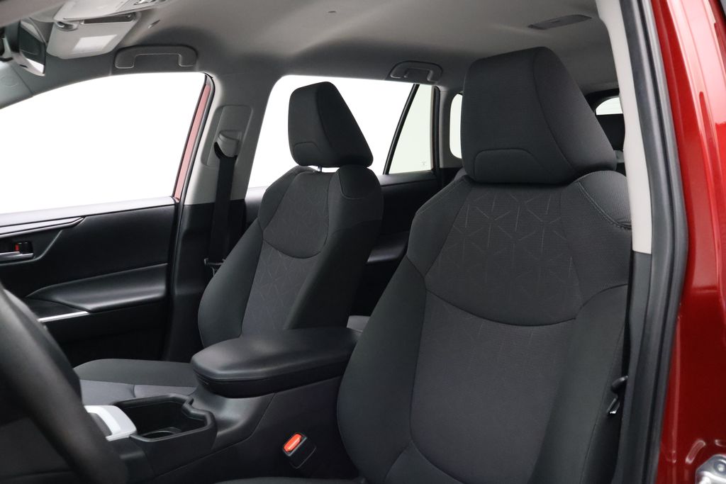 Thumbnail: 2024 Toyota RAV4 - 13