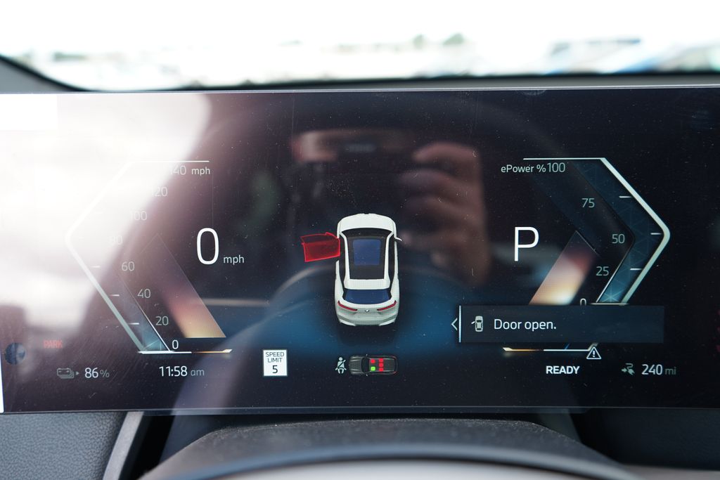 Thumbnail: 2026 BMW iX - 16