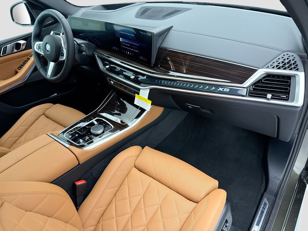 Thumbnail: 2026 BMW X5 - 16