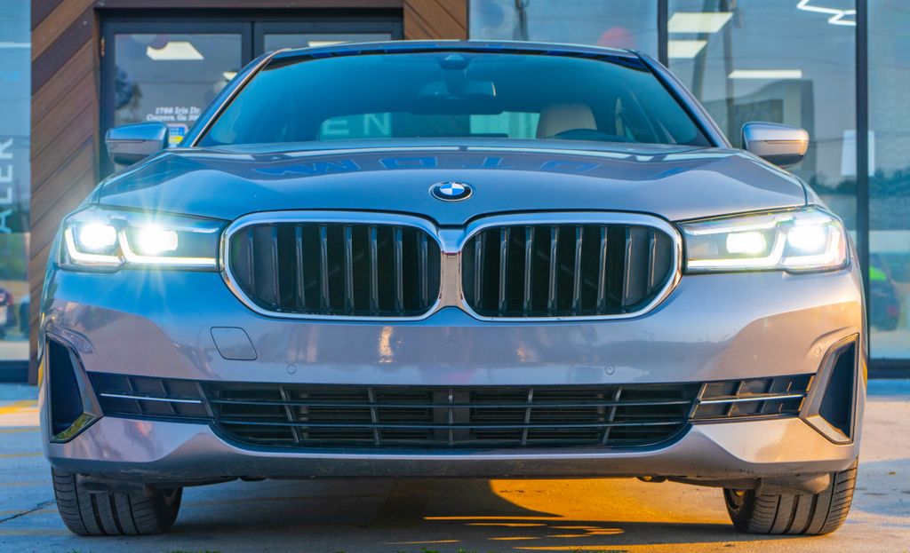 2023 BMW 5 Series 530i - 3