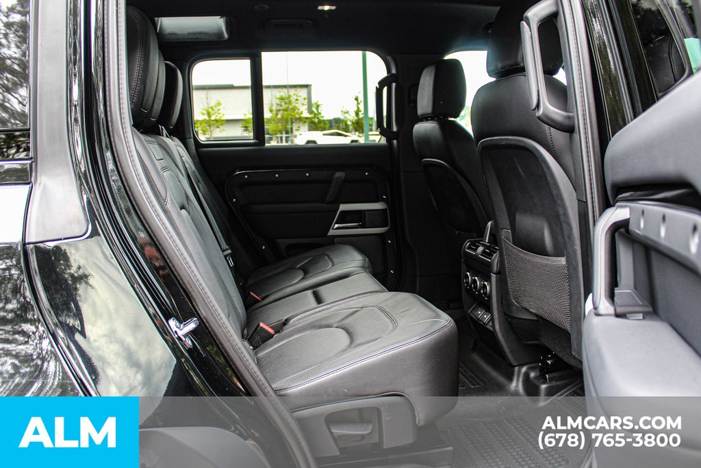 Used 2024 Black Land Rover S image 18