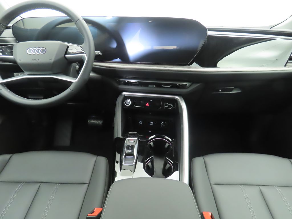 Thumbnail: 2025 Audi Q5 - 14