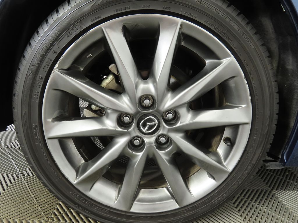 Thumbnail: 2018 Mazda Mazda3 - 32