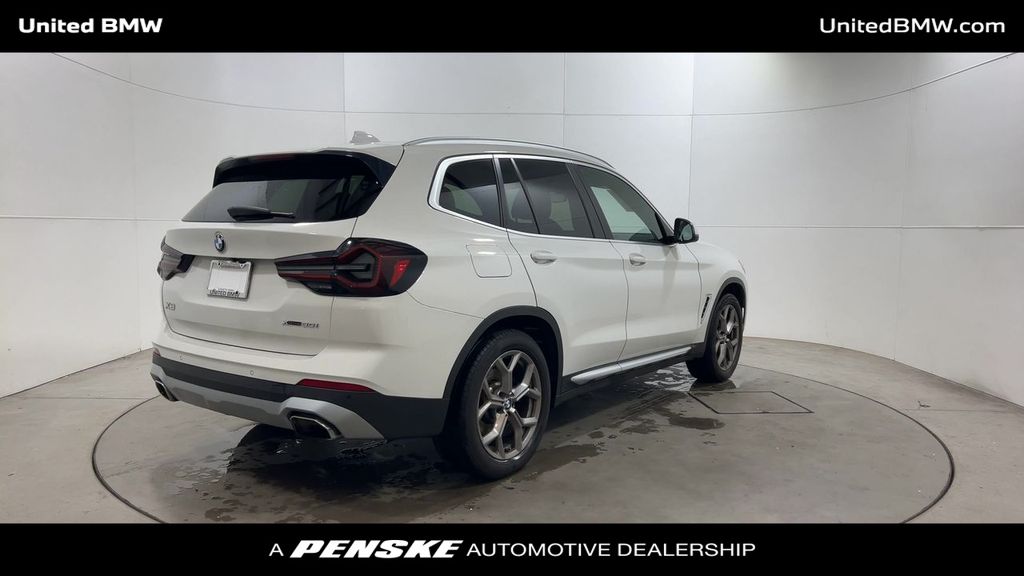 Thumbnail: 2022 BMW X3 - 8