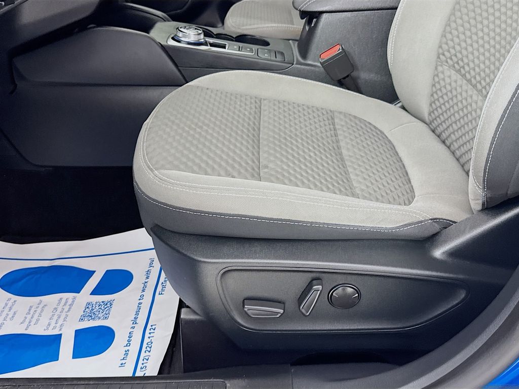 Used Car 2020 Ford Escape  Se For Sale Under $20,000 In Austin, Texas