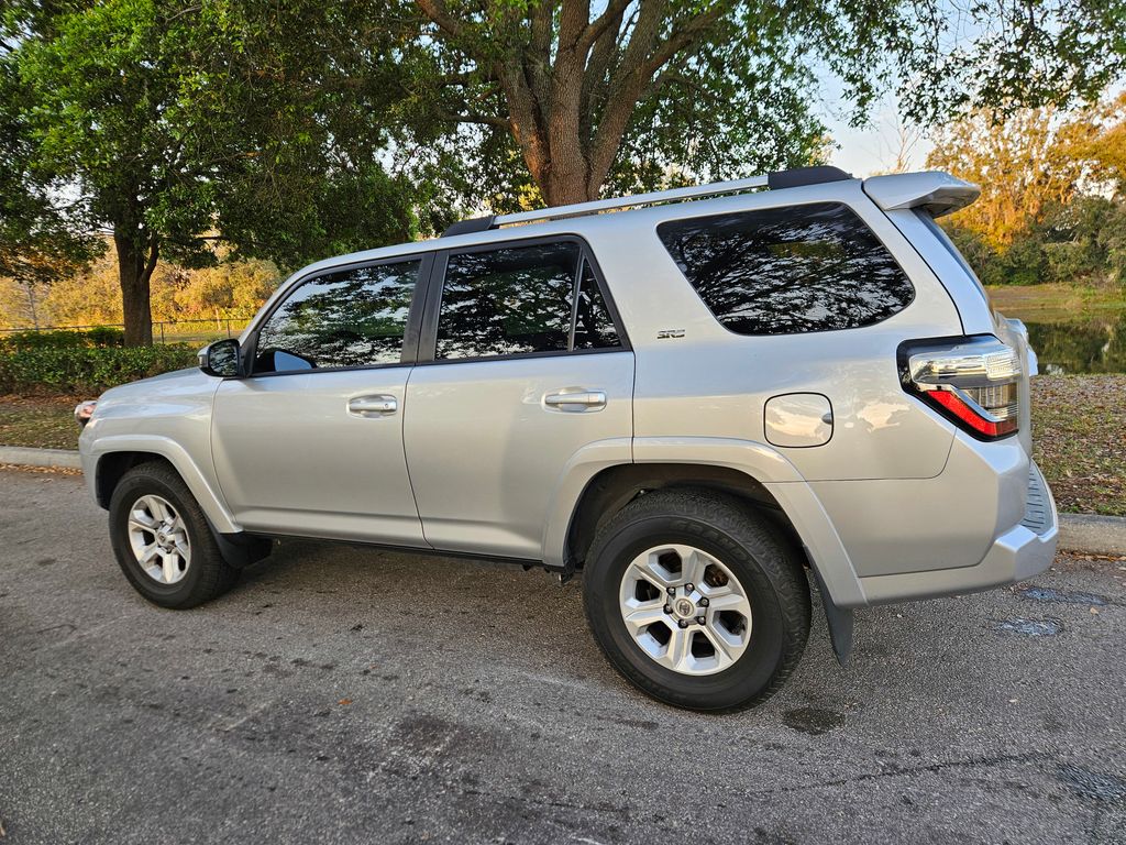 2023 Toyota 4Runner SR5 3