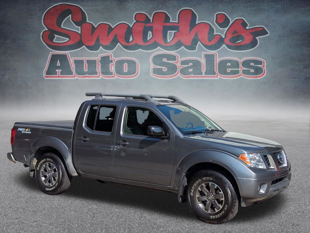 Gray (Gun Metallic) 2017 Nissan Frontier Pickup Truck Four-Wheel Drive 5-Speed Automatic Overdrive