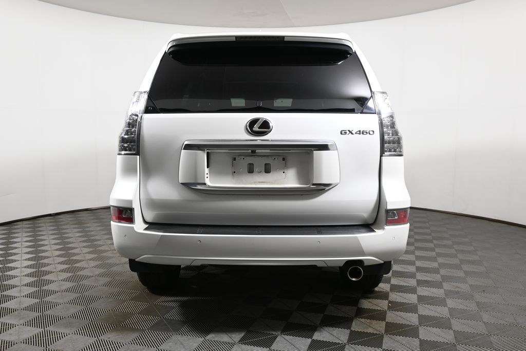 Thumbnail: 2023 Lexus GX - 10