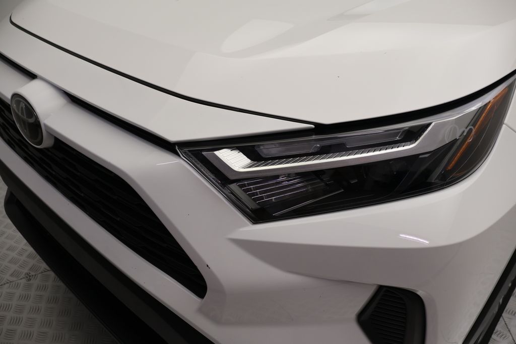 Thumbnail: 2024 Toyota RAV4 - 3