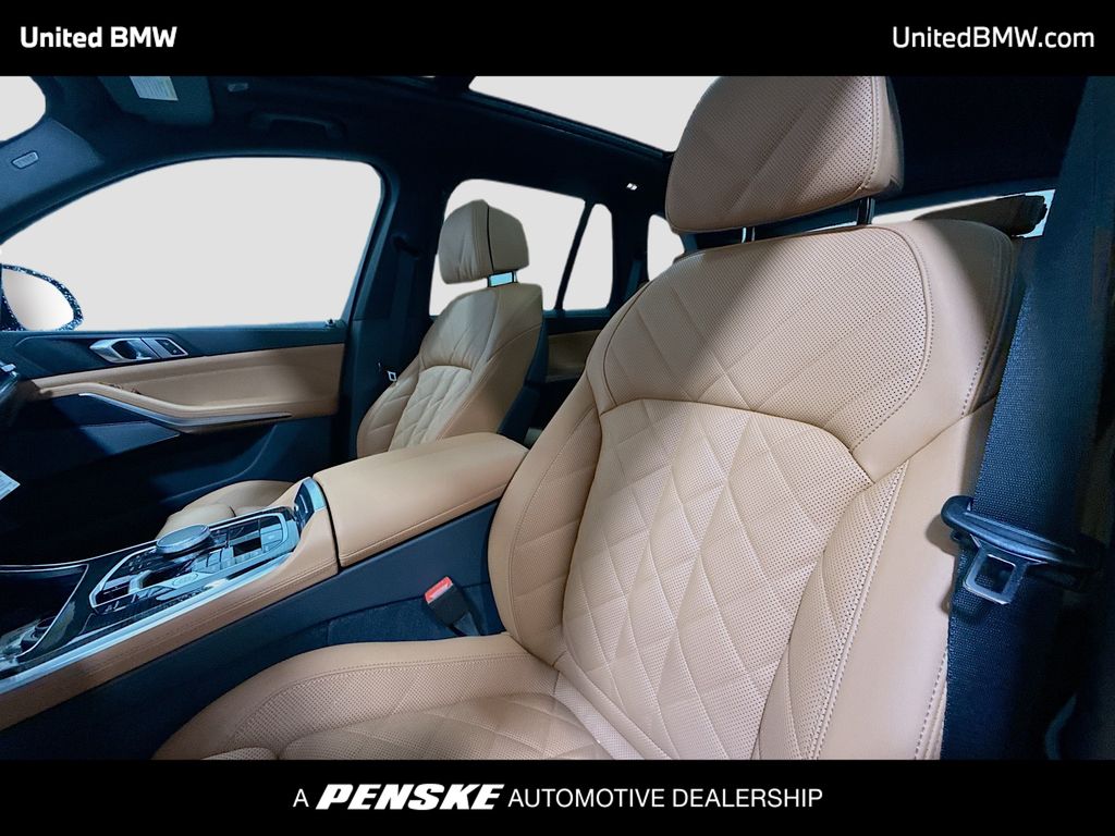 Thumbnail: 2026 BMW X5 - 5