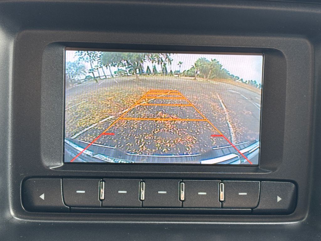 Thumbnail: 2016 GMC Canyon - 31