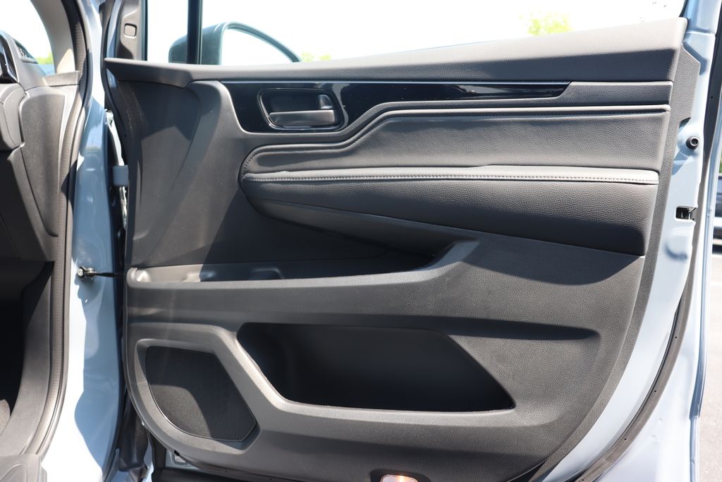 Thumbnail: 2026 Honda Odyssey - 21