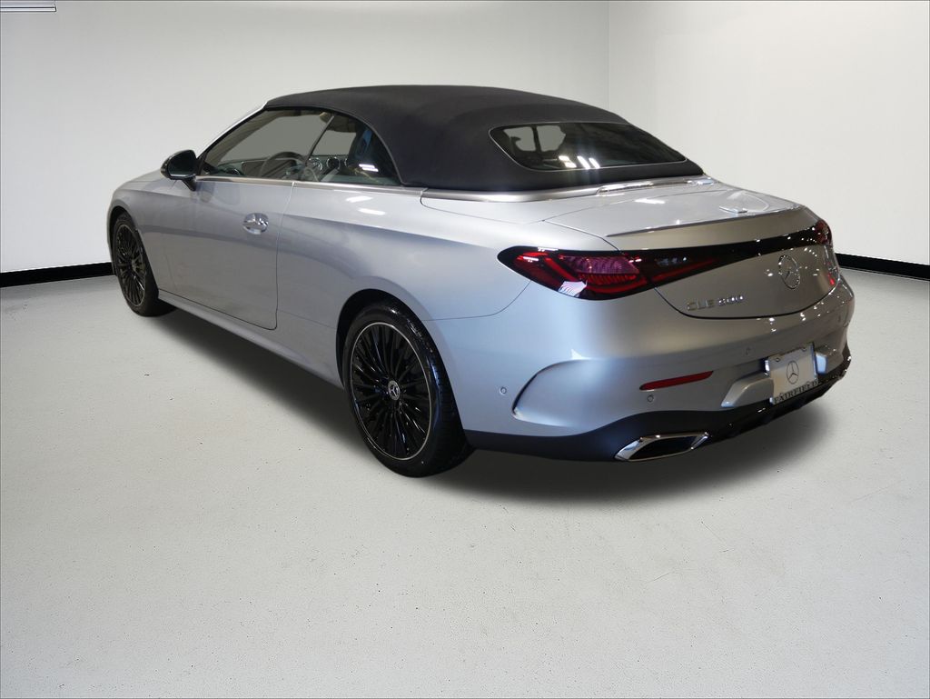 Thumbnail: 2026 Mercedes-Benz CLE - 3