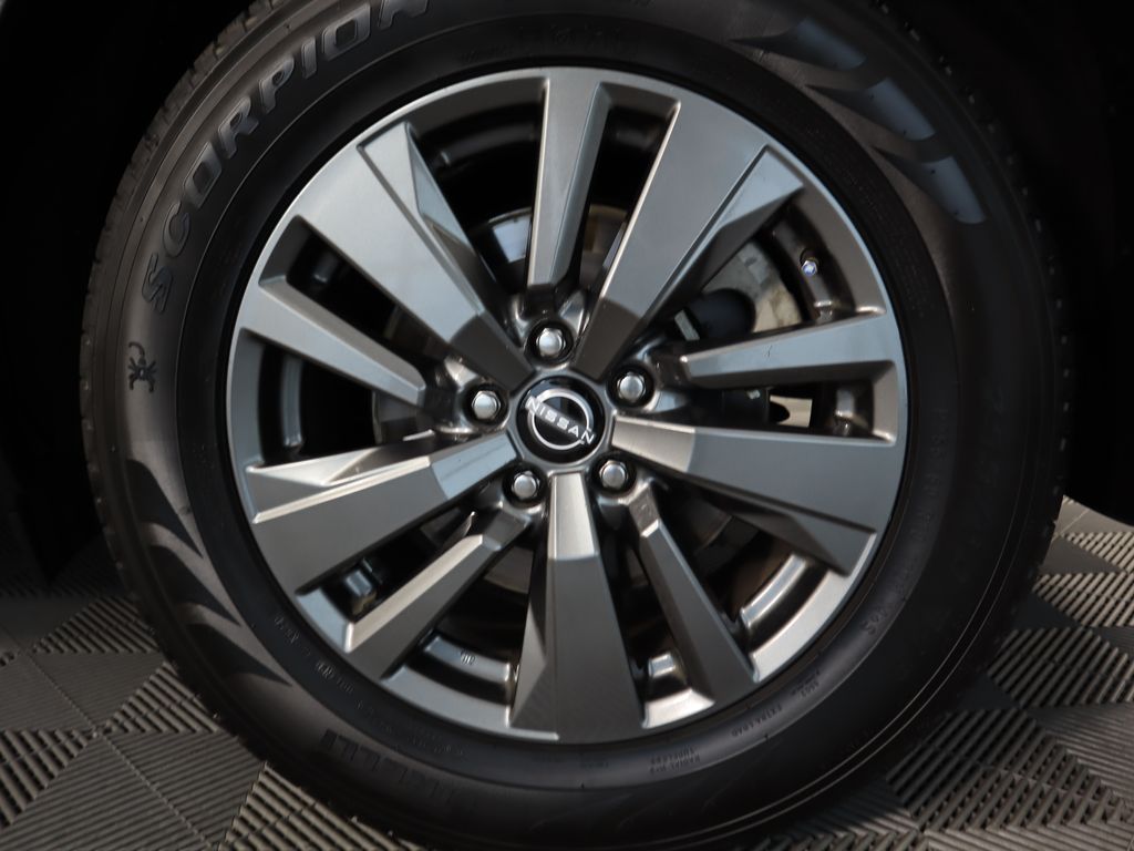 Thumbnail: 2022 Nissan Pathfinder - 31