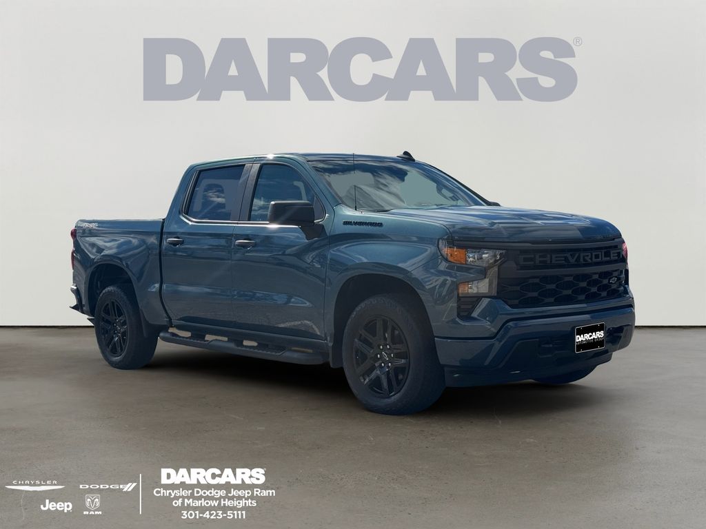 2024 Chevrolet Silverado 1500 Custom Crew Cab 4WD