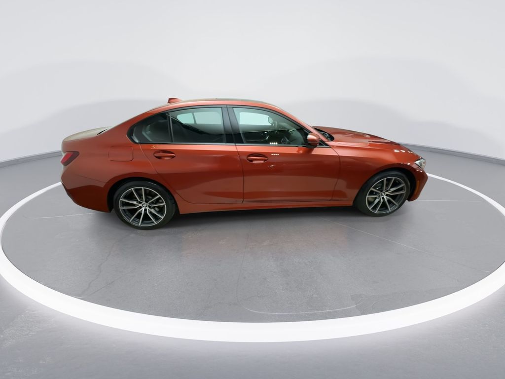 2022 BMW 3 Series 330i xDrive 9