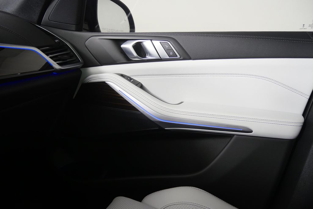 Thumbnail: 2023 BMW X5 - 25