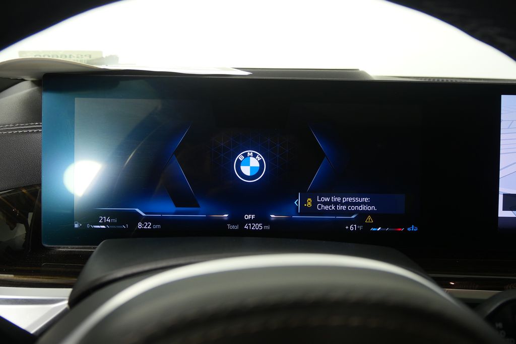 Thumbnail: 2025 BMW X6 - 23