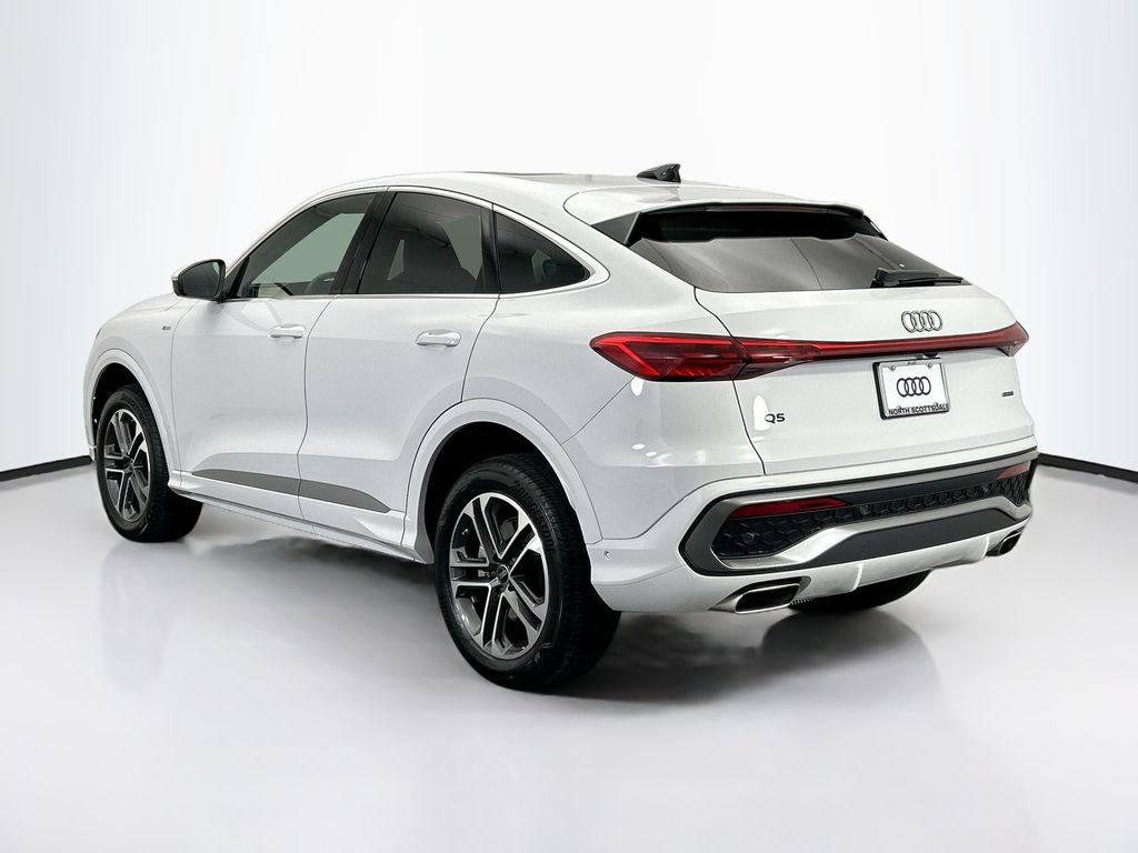 Thumbnail: 2025 Audi Q5 - 8