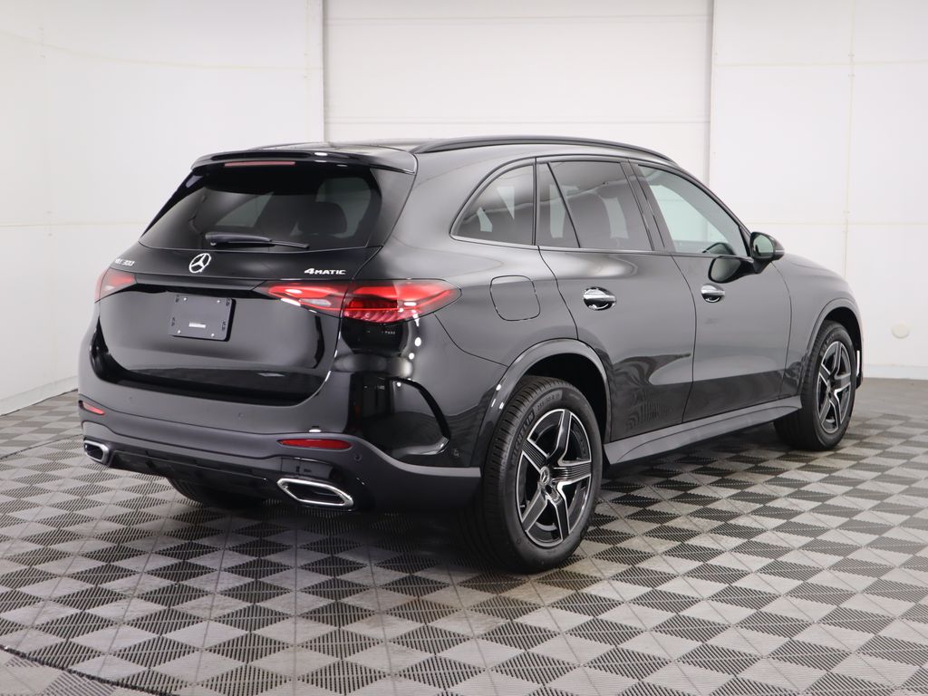 Thumbnail: 2026 Mercedes-Benz GLC - 5